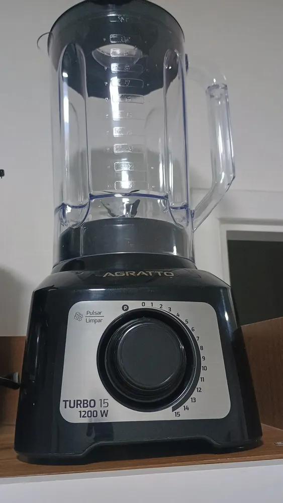 Licuadora Agratto Negro