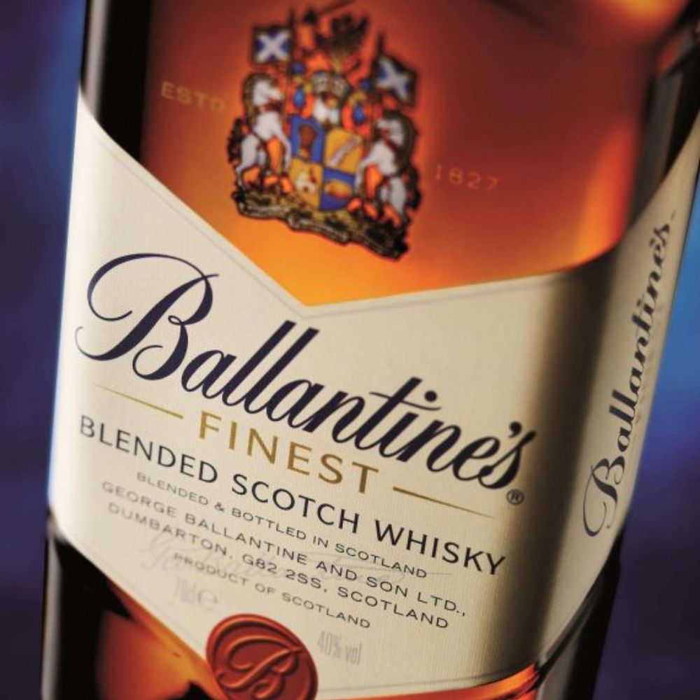 Ballantines Finest sin Caja 1L